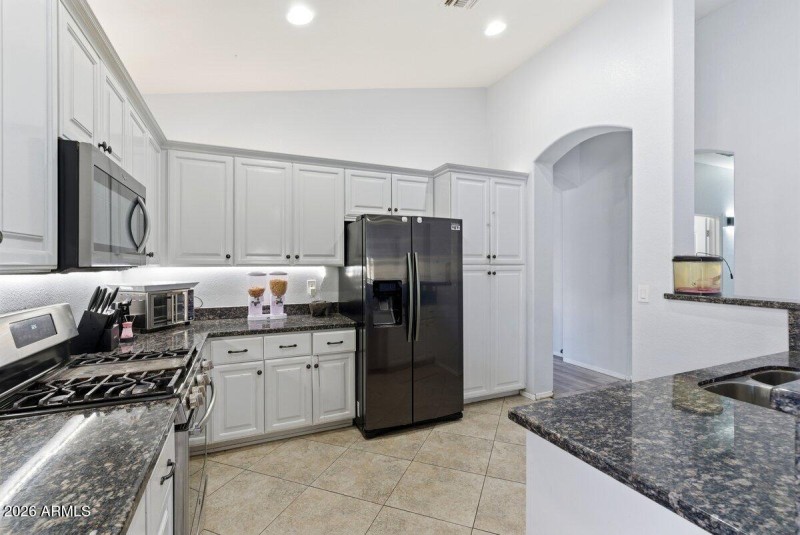 12368 W Harrison St_kitchen 2