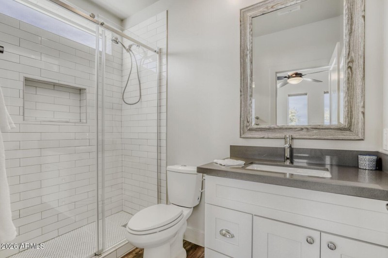 Ensuite Bathroom Front Bedroom