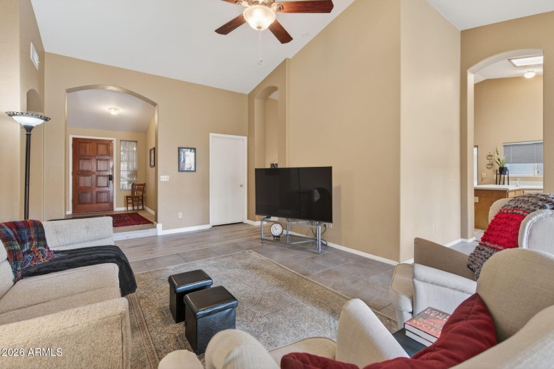 7-web-or-mls-Untitled-07