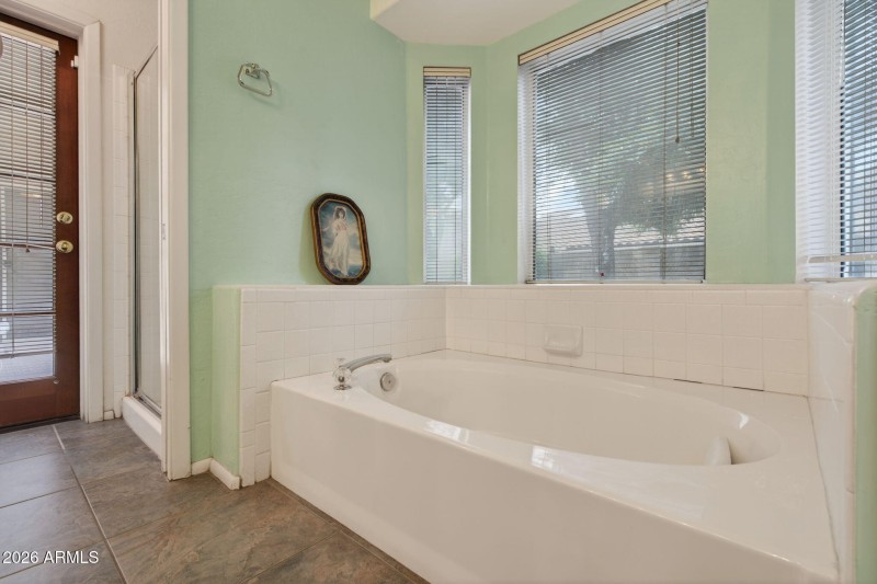 25-web-or-mls-Untitled-25