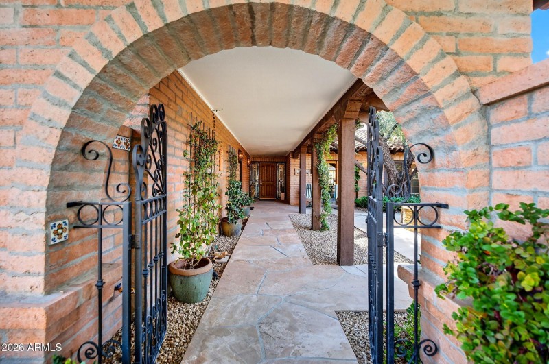 Dramatic Architecture