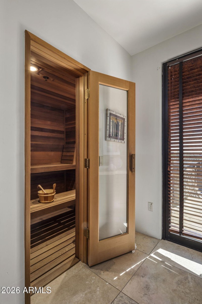 3-web-or-mls-IMG_1871