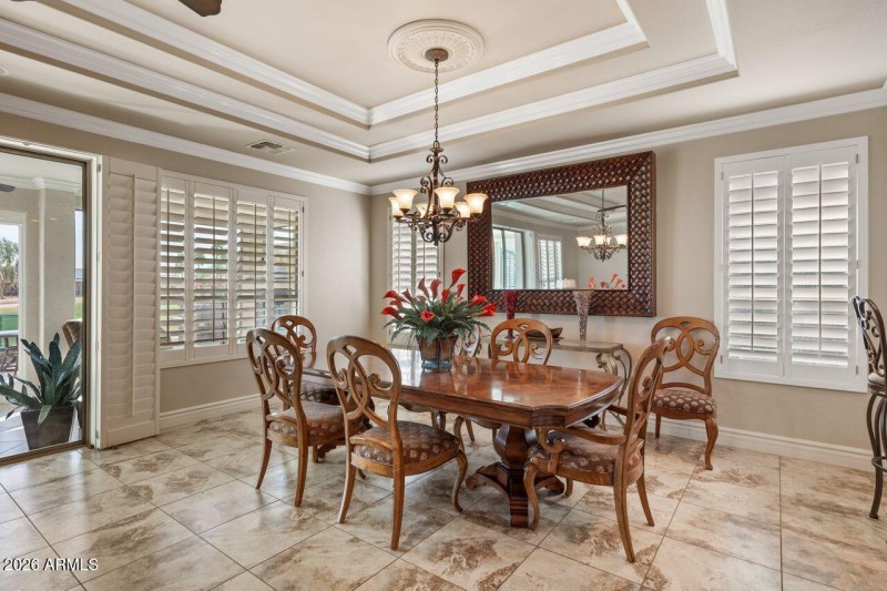 2687 N 162nd Ln Din Rm