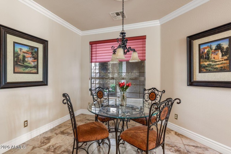 2687 N 162nd Ln Dinette