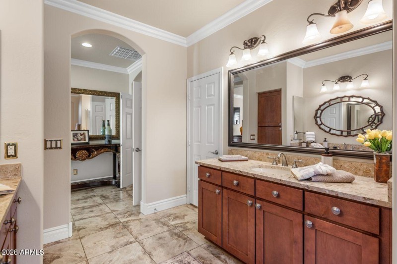 2687 N 162nd Ln Prim Bath Vanity