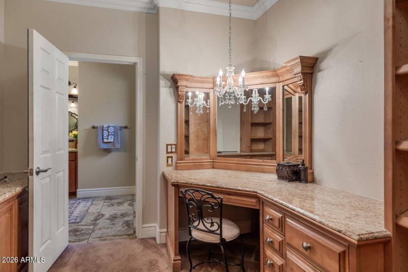 2687 N 162nd Ln Make up Vanity