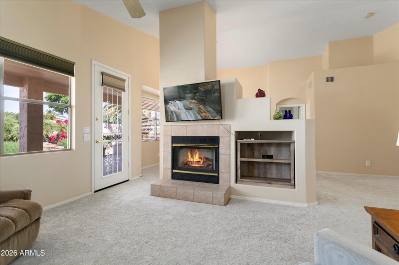 Living Room North View to Backyard