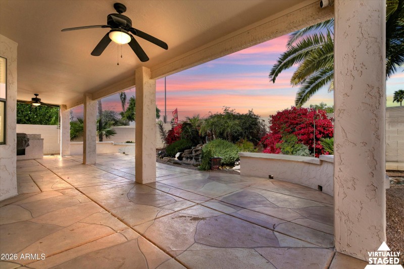 Backyard has Sunset Views!