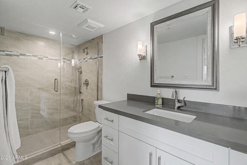 Fully Updated Primary Bath