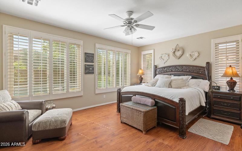 20241016021052145930000000-o