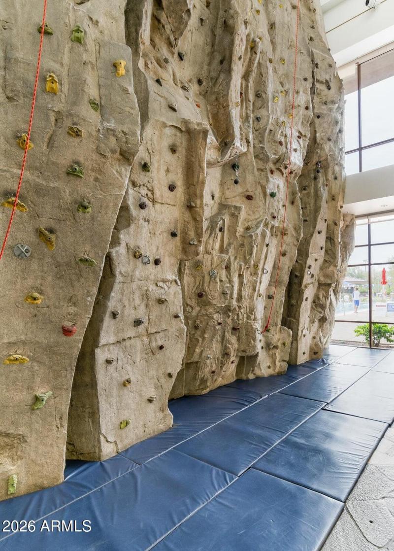 20241014171951590961000000-o