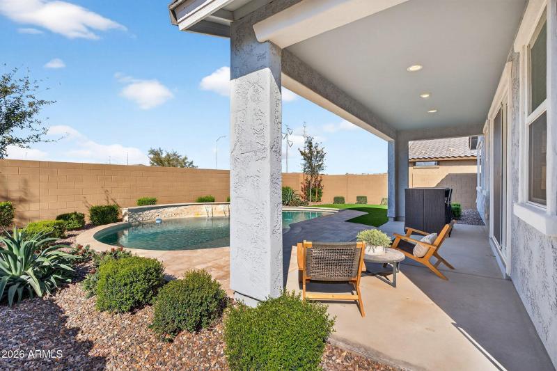 49-web-or-mls-69S 83rd Cir