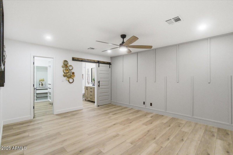 29-7805_E_Coolidge_St_28