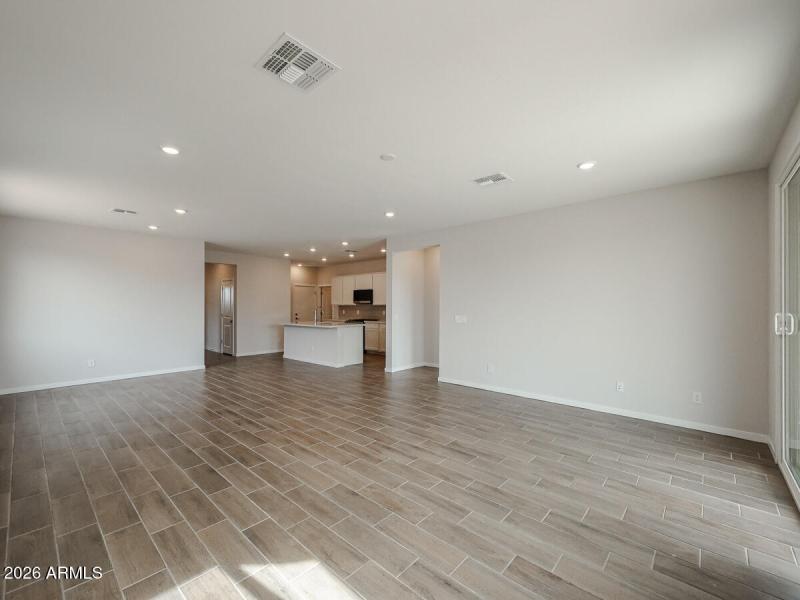 22_New-Home-For-Sale-Maricopa_AZ-LaR-68