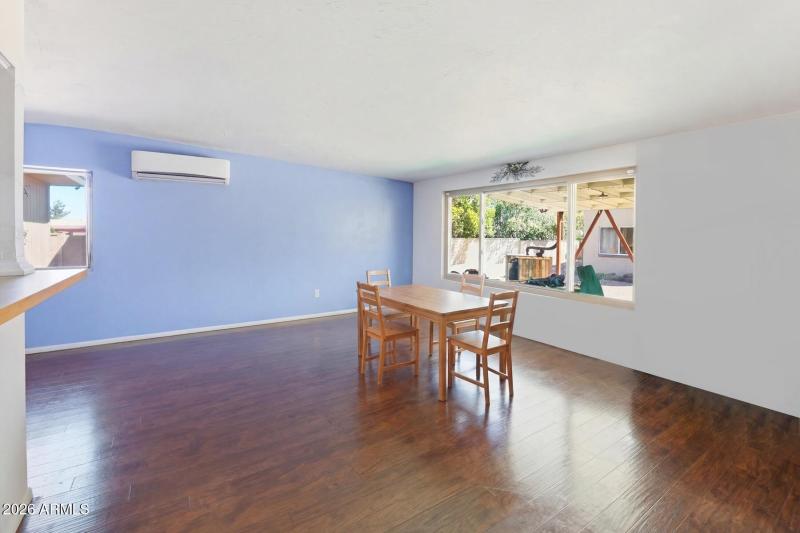 2816 Calle Parkway-081044