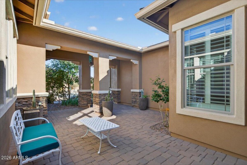 09-18107 W Acacia Dr_RedHogMedia