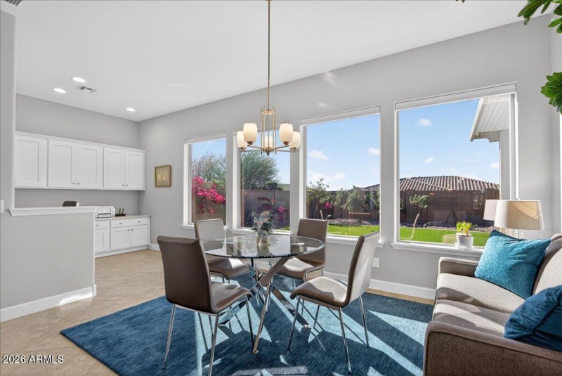 28-18107 W Acacia Dr_RedHogMedia