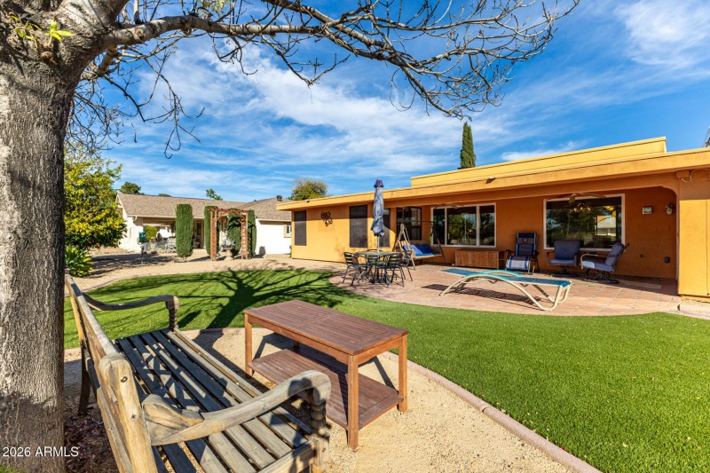 16022_Patio_Backyard