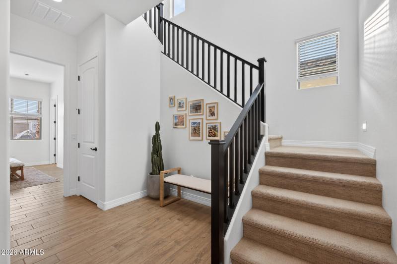 09_20076_W_Campbell_Ave9_mls