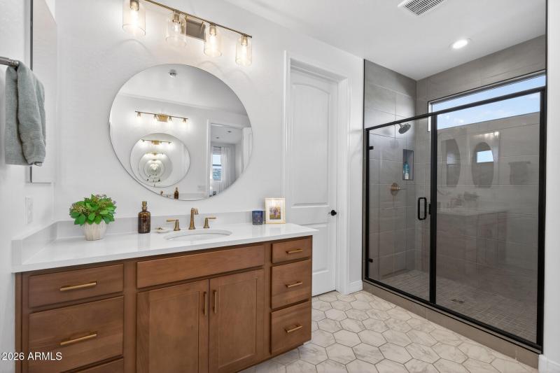 32_20076_W_Campbell_Ave32_mls