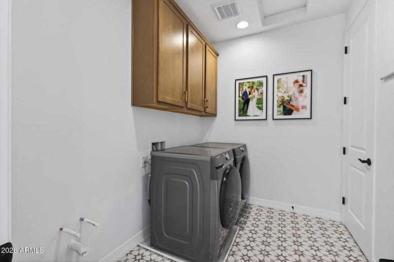 44_20076_W_Campbell_Ave44_mls