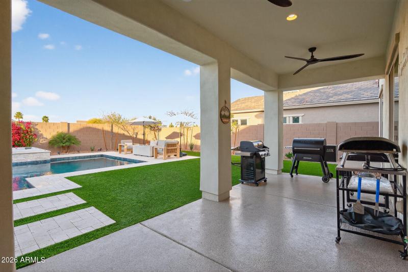 63_20076_W_Campbell_Ave63_mls