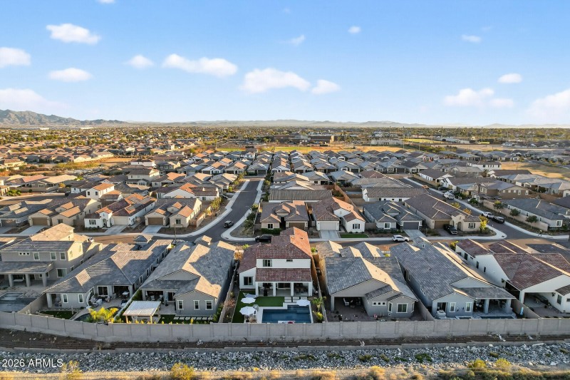 86_20076_W_Campbell_Ave86_mls