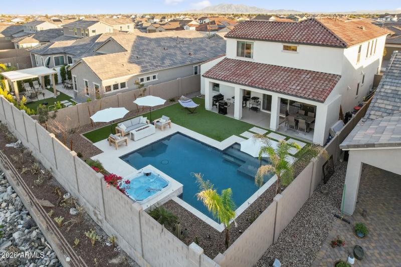 91_20076_W_Campbell_Ave91_mls