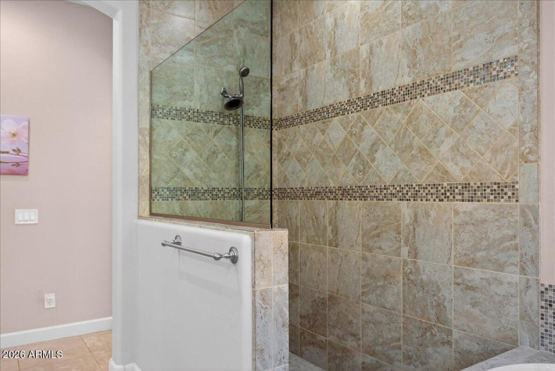 37-18107 W Acacia Dr_RedHogMedia