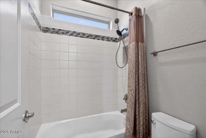 43-18107 W Acacia Dr_RedHogMedia