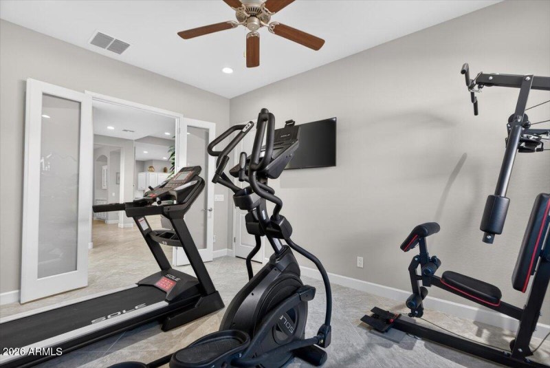 47-18107 W Acacia Dr_RedHogMedia