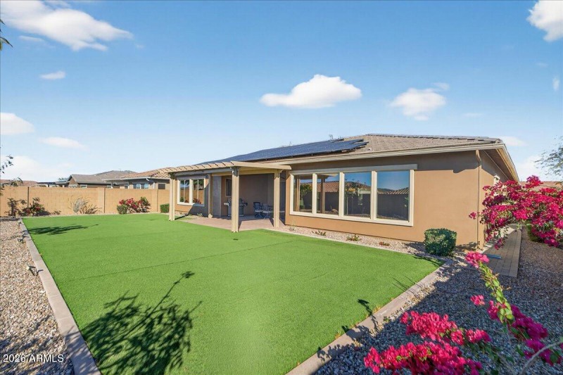 60-18107 W Acacia Dr_RedHogMedia-2