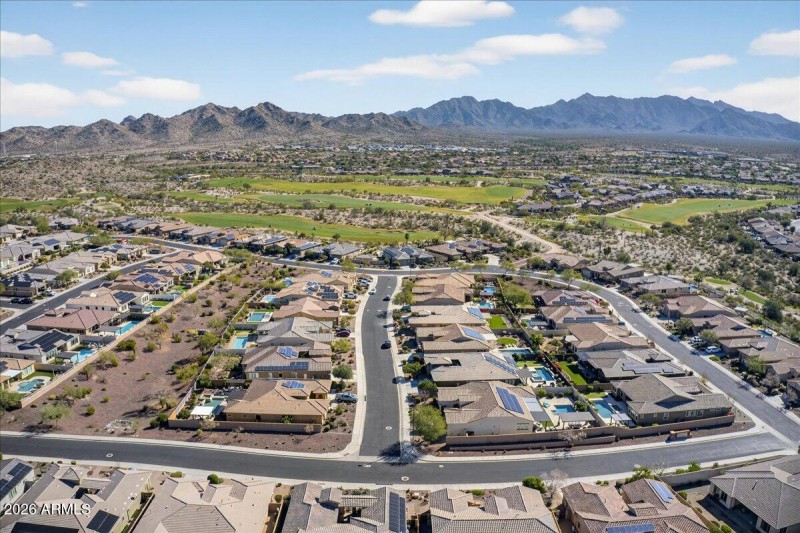 67-18107 W Acacia Dr_RedHogMedia