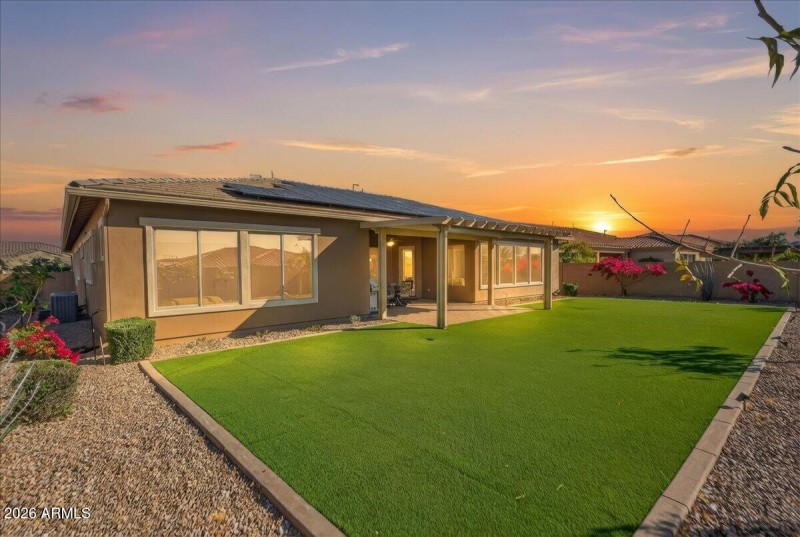 70-18107 W Acacia Dr_RedHogMedia