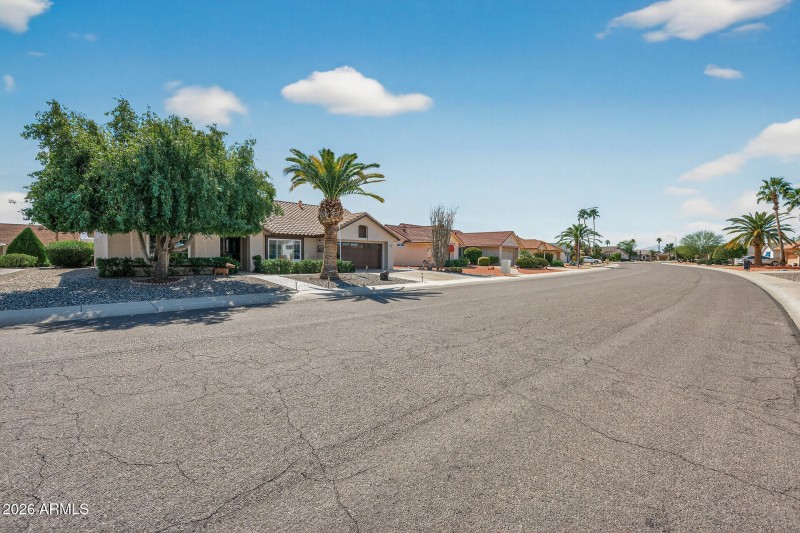 01_14929_W_Antelope_Dr1_mls