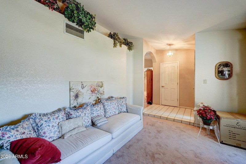 1413 S Norwalk Cir-8