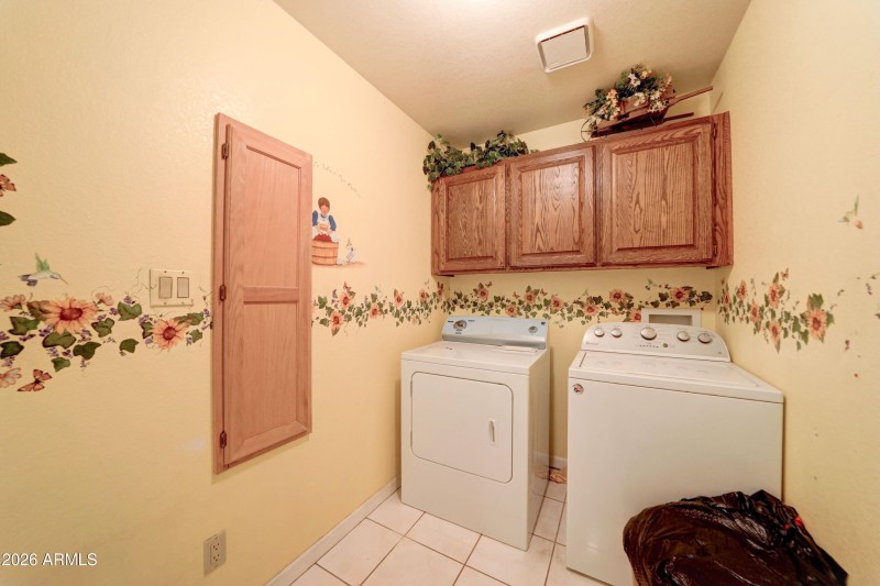 1413 S Norwalk Cir-26