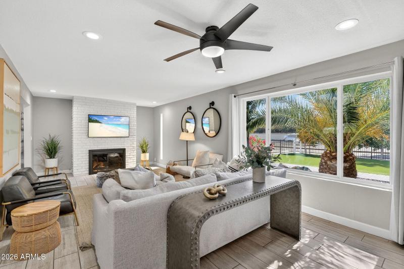 10-web-or-mls-21E Cactus Rd (2)