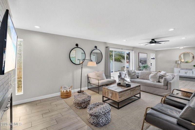 11-web-or-mls-23E Cactus Rd