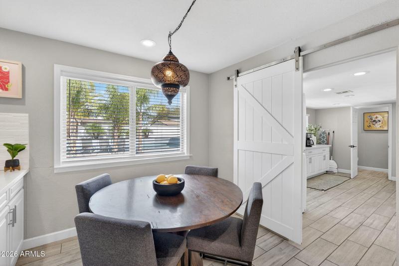 19-web-or-mls-16E Cactus Rd