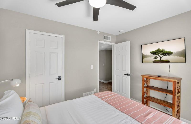 27-web-or-mls-03E Cactus Rd