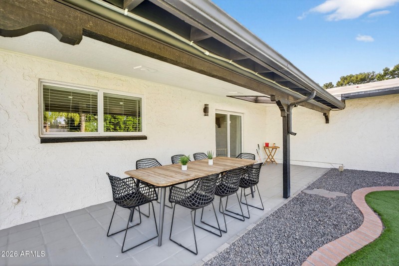 55-web-or-mls-24E Cactus Rd