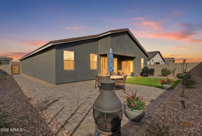 40_img_1879_autoremove_17802341_twilight