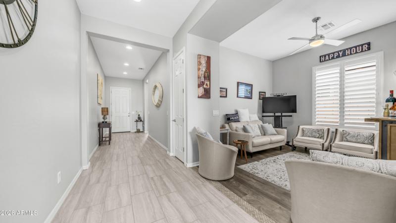 3756 E Wisteria Dr (5)