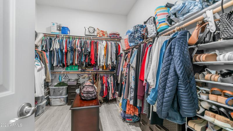 3756 E Wisteria Dr (14)