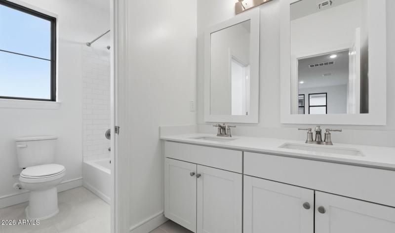 Viviendo Lot #26 Hall Bath (Large)