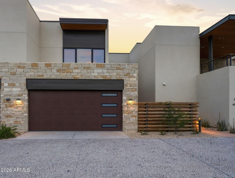 037_Twilight Exterior Front Garage