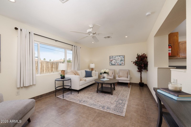 W Pepper Place (1724)-14