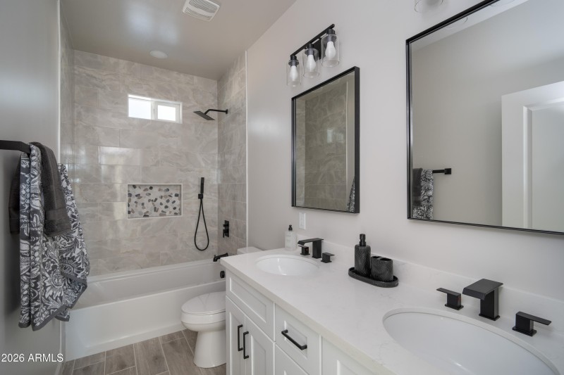 2698 S 358th Ave, Tonopah-13