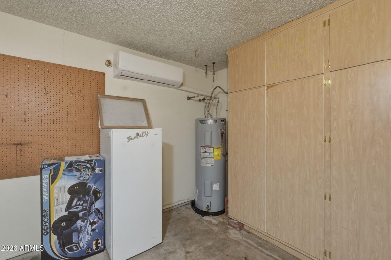 Built In Storage and HVAC SPLIT